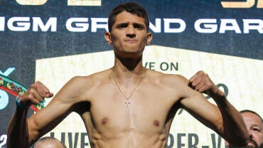 sebastian-fundora-weighin-2025.jpg