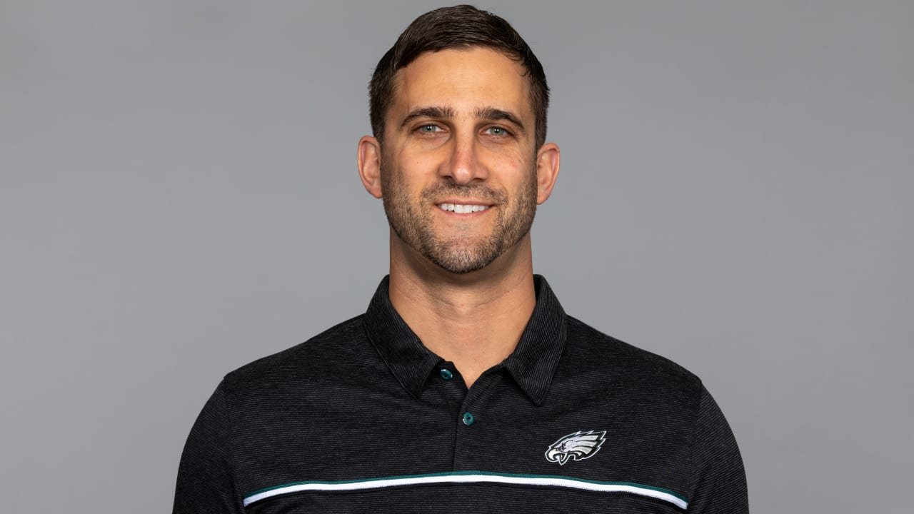 

'Nick Sirianni apologizes for engaging in heated exchanges with Eagles supporters' | Picks n' Previews