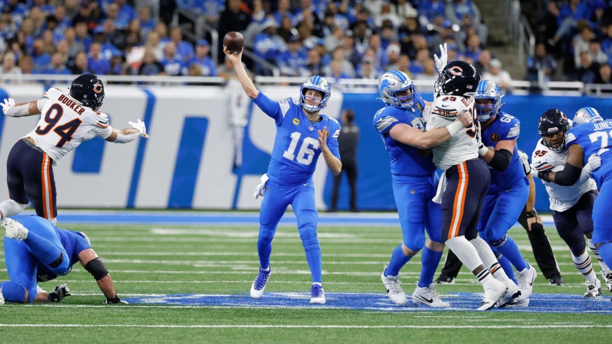 

NFL Recap: Lions Break Thanksgiving Losing Streak, Advance to 11-1 | Picks n' Previews