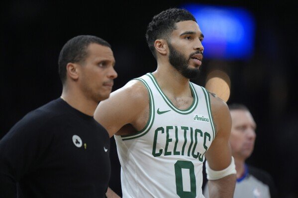 

'Celtics' Joe Mazzulla receives $35K penalty from NBA for behavior toward referee' | Picks n' Previews