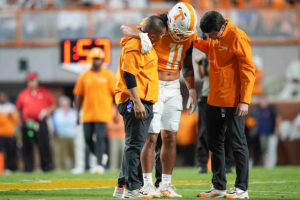 

Tennessee Linebacker Keenan Pili (ACL) Out for the Rest of the Year