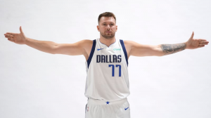 

Luka Doncic Returns to Mavericks for First Practice Since October 2nd