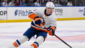 

Mike Reilly, Defenseman for the Islanders, to Undergo Heart Surgery