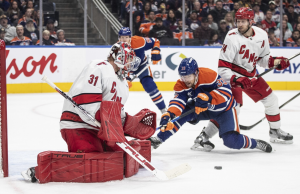 

Hurricanes Goalie Frederik Andersen to Undergo Knee Surgery, Expected to Be Sidelined for 8-12 Weeks