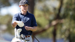 

Blades Brown, 17, to go pro instead of pursuing college golf