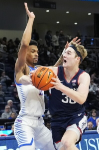 

UConn Star Liam McNeeley (ankle) Scheduled for MRI Scan